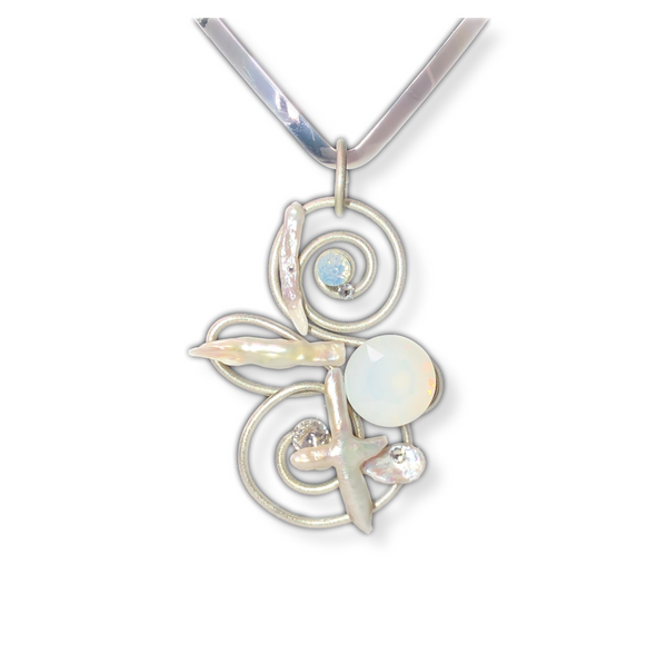 Opalescent Champagne Wire Pendant